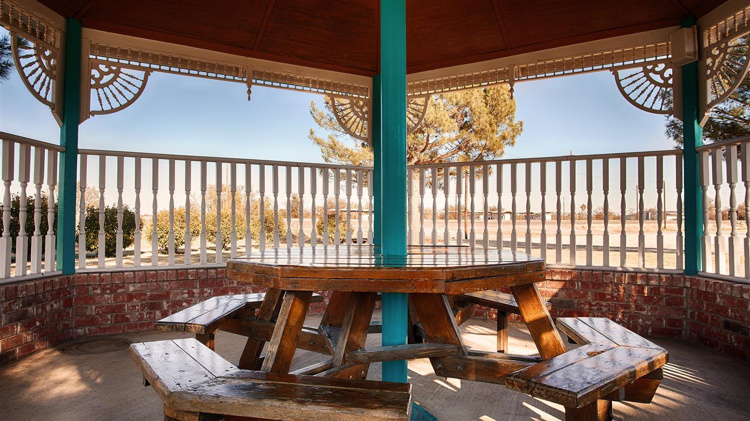 Best Western Coleman Inn Экстерьер фото