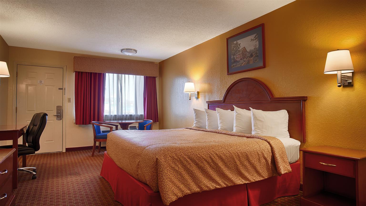 Best Western Coleman Inn Экстерьер фото